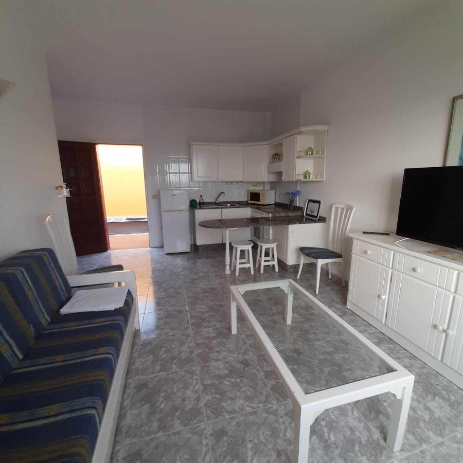 Апартаменти Vv 119 En Primera Linea De Mar Ла-Рестінґа Екстер'єр фото