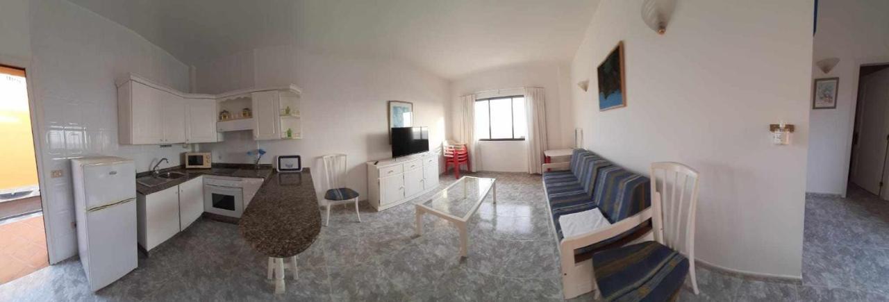 Апартаменти Vv 119 En Primera Linea De Mar Ла-Рестінґа Екстер'єр фото